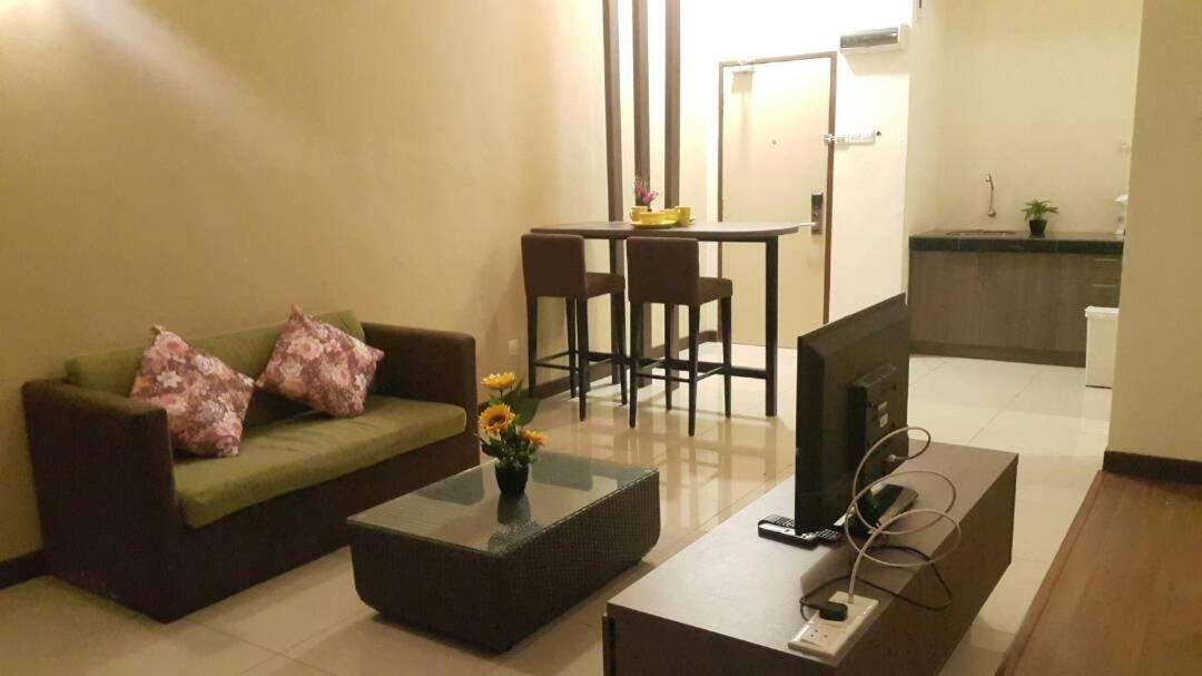 Apartments & Free Access To Waterpark At B Lagoon Melaka Malacca Exterior foto